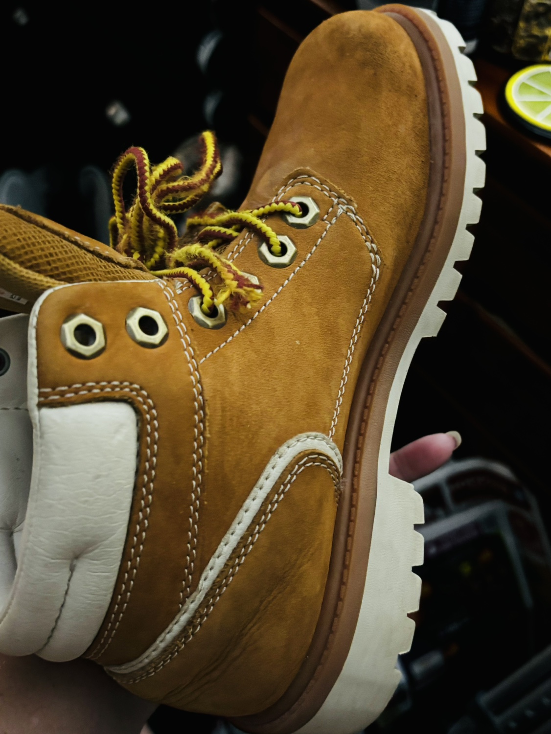 Brown and white leather Timberland image indicator(5)