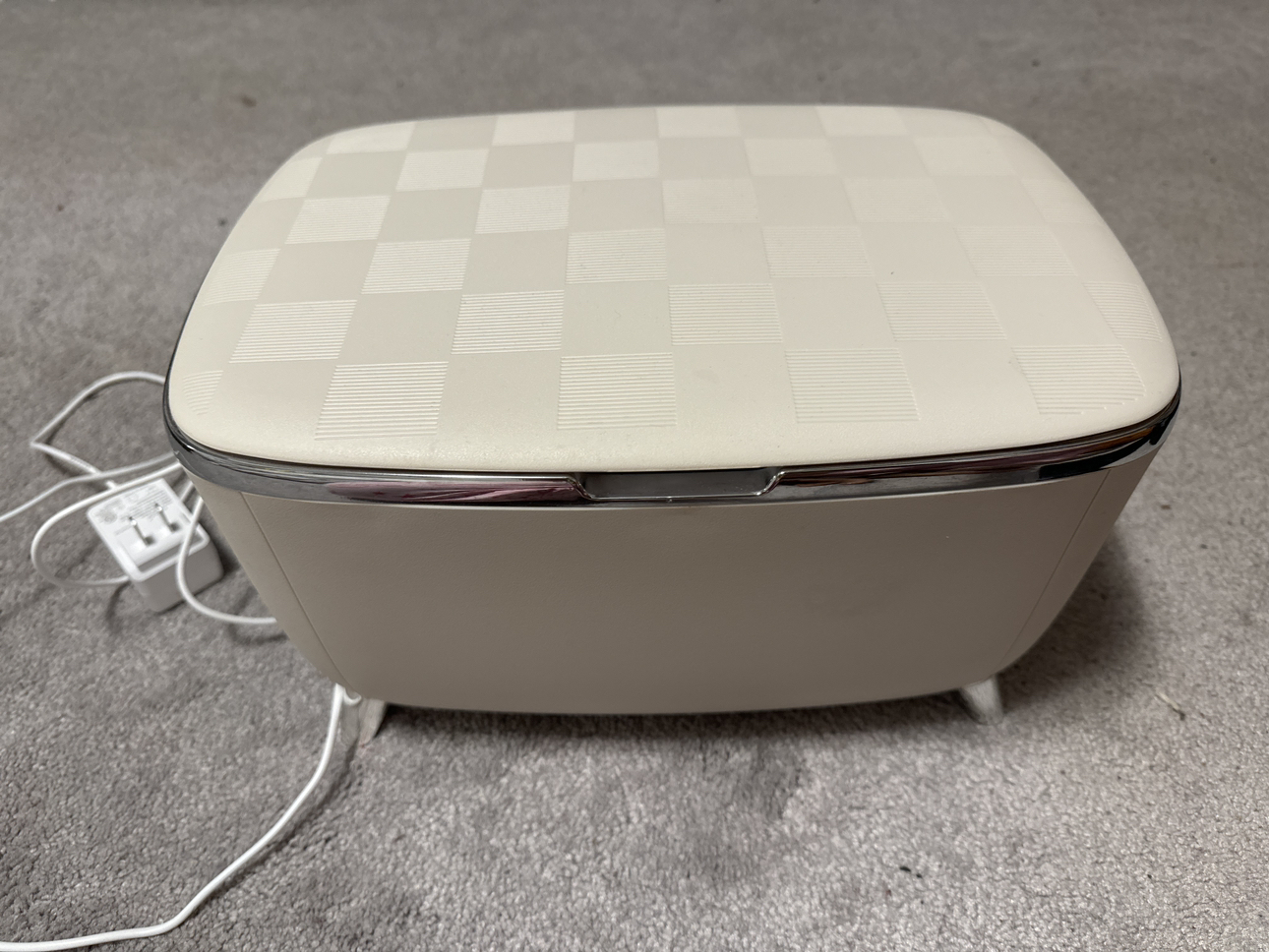 Mini makeup fridge thumbnail