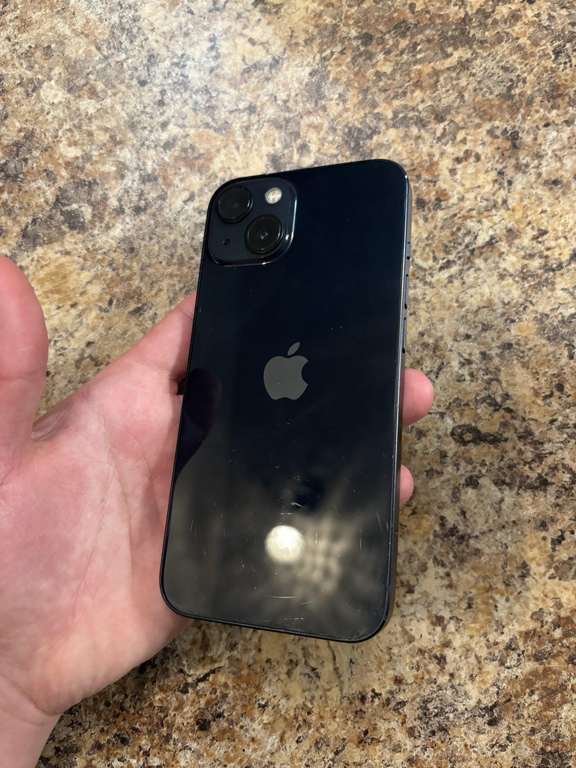 iPhone 13 - 128GB - photo 2