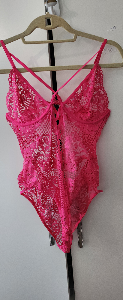 lingerie image indicator(3)