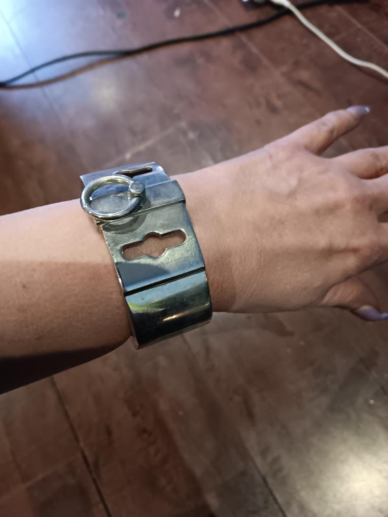 CUFF BRACELET thumbnail