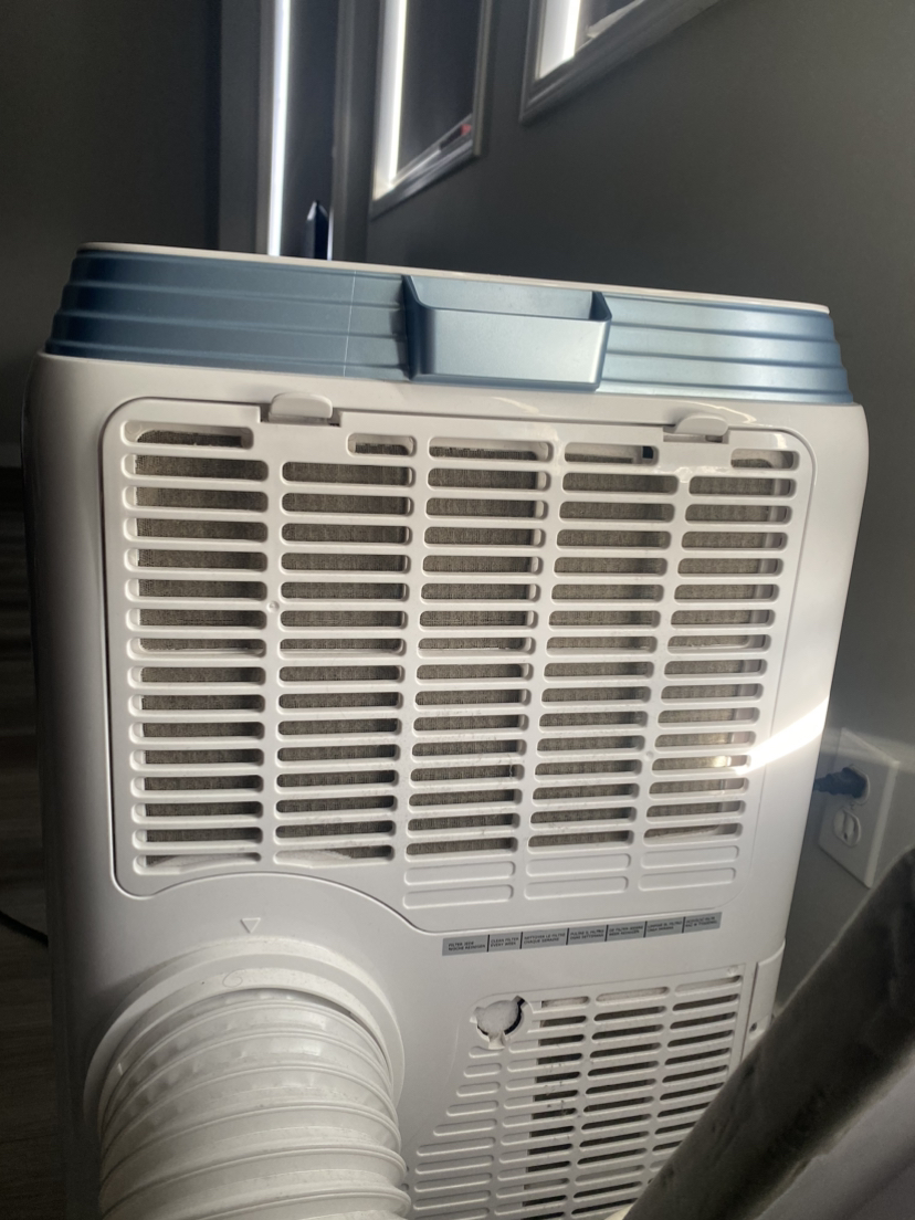 Danby Cold and Heat Portal air conditioning  14000 TBU