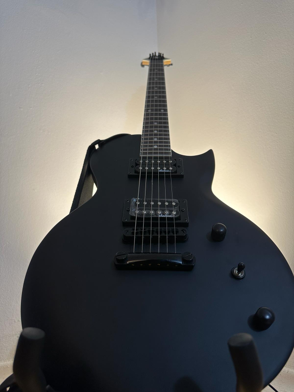 Electric Guitar thumbnail