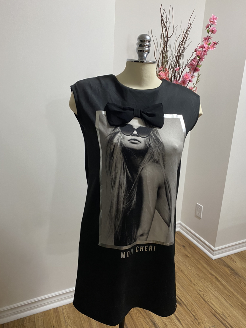Ladies dress . Size S