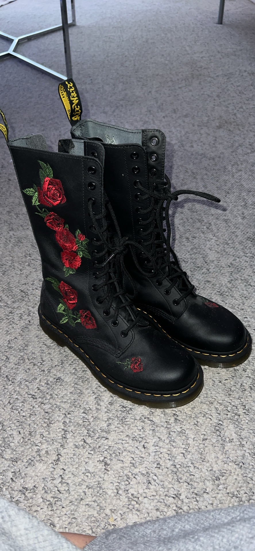 Dr Martens 1914 Vonda Mid Calf Boots Size 8