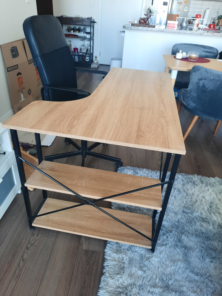 Desk thumbnail