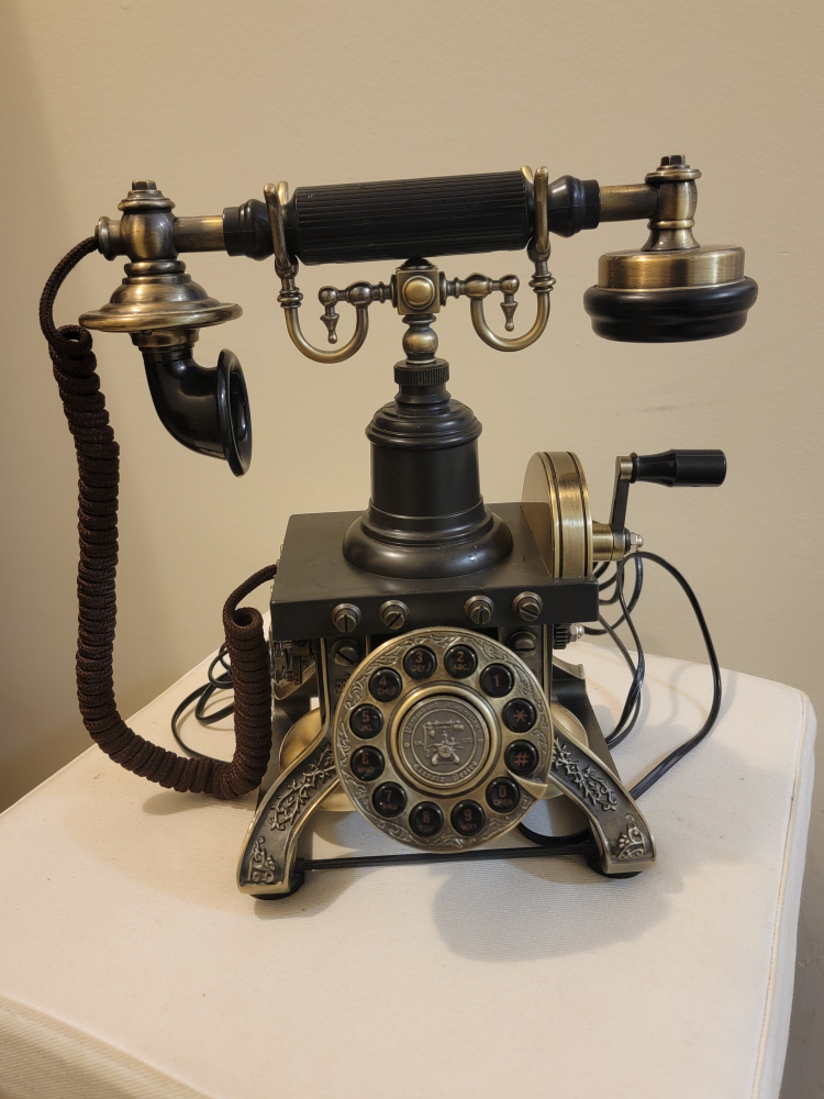 OLD SCHOOL TELEPHONE thumbnail