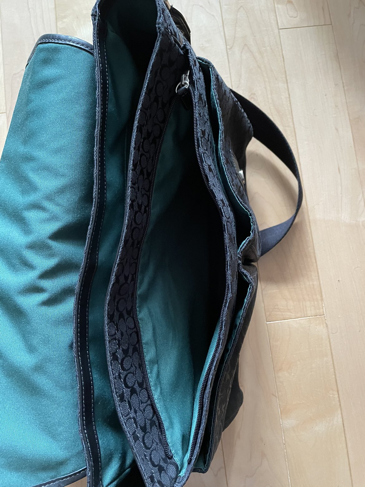 Coach black briefcase laptop bag / messenger bag image indicator(6)