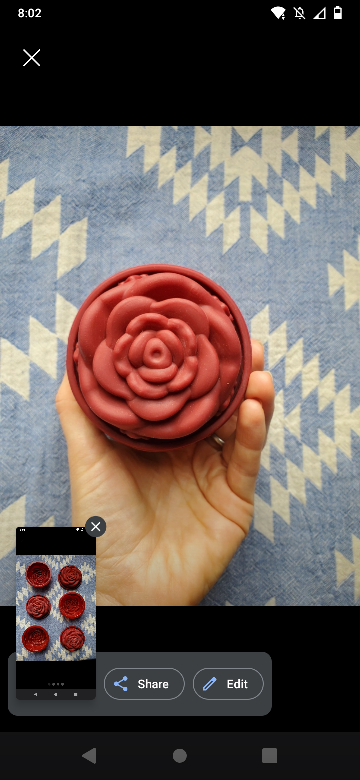 Rose shaped moulds or ice cube trays. Silicon 🥕 image indicator(2)