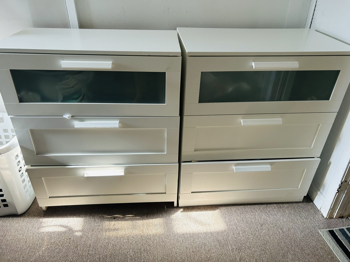 Dresser drawers