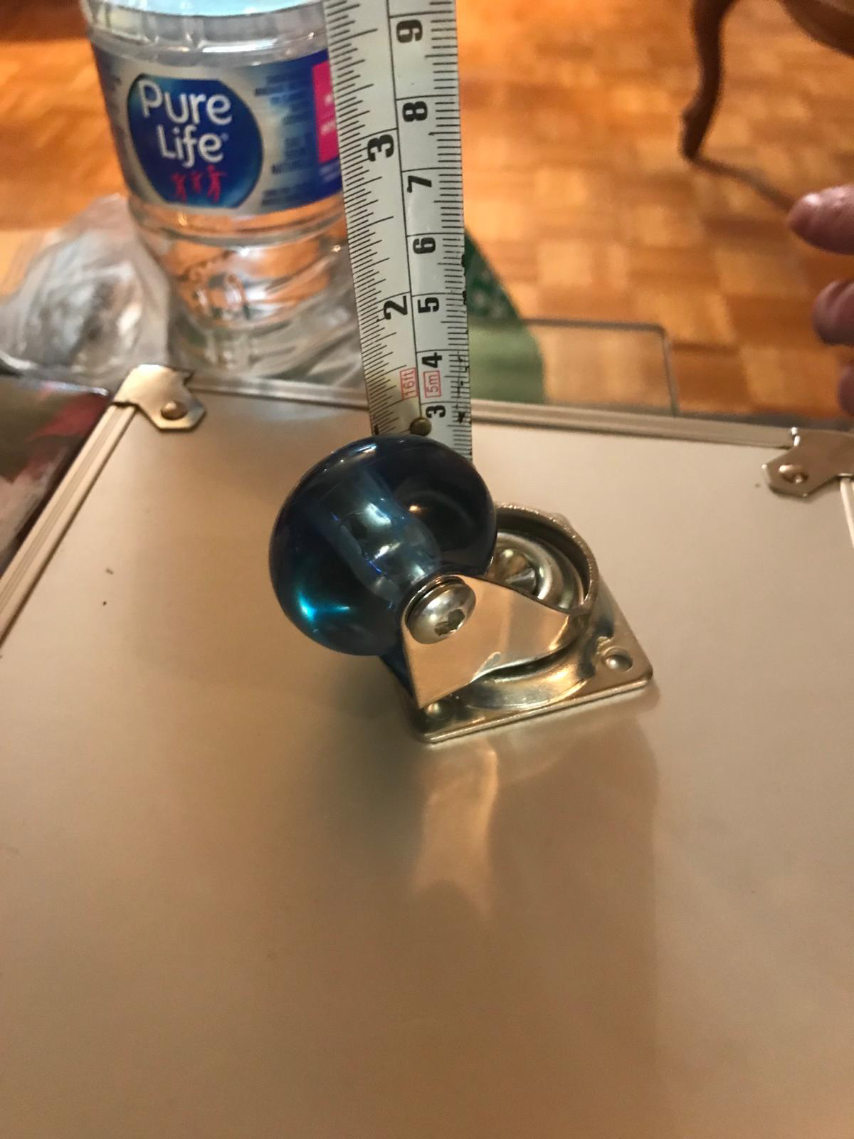 Small swivel caster wheels image indicator(4)