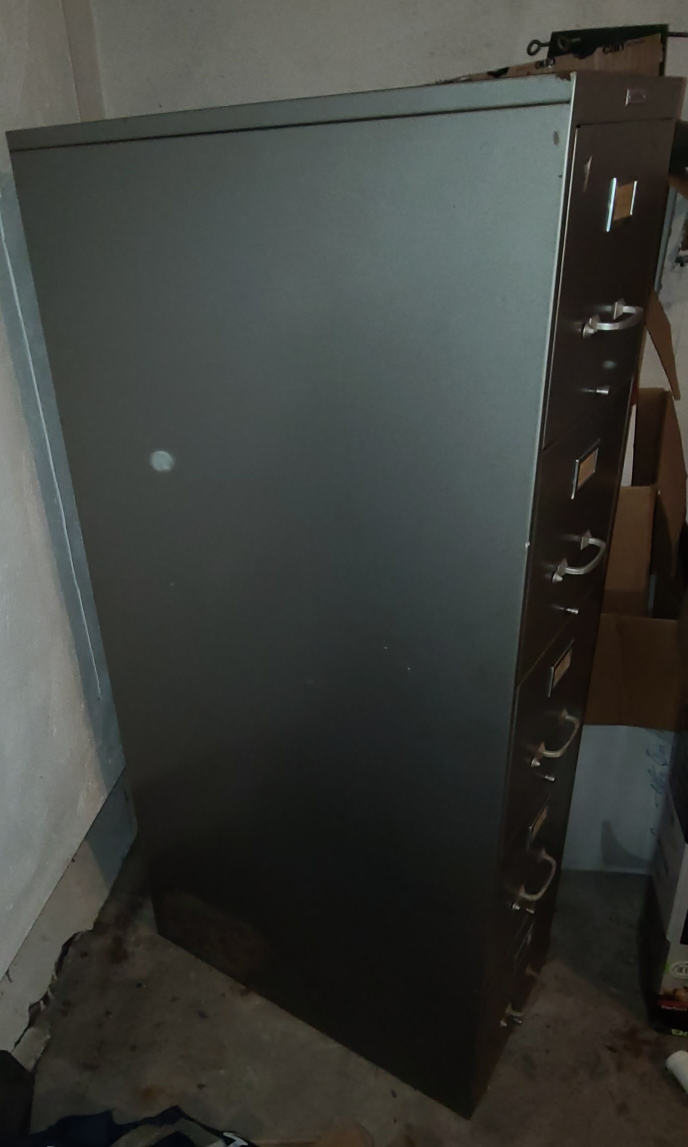 Cabinet - photo 3