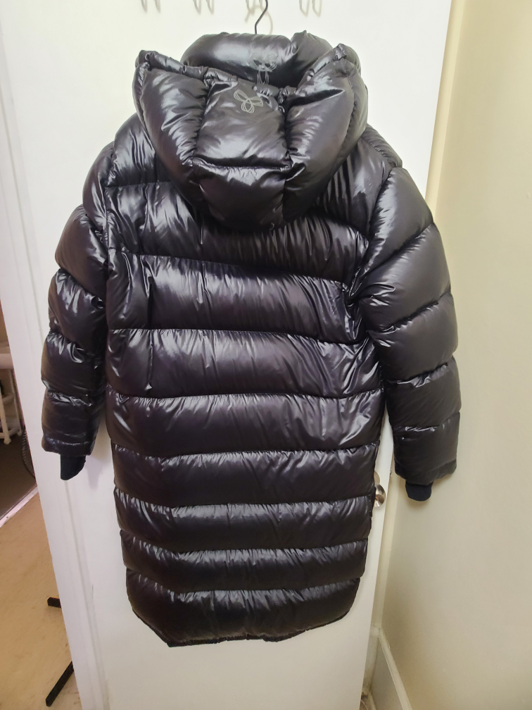 QUICK SALE .Woman’s Artizia Shinny Super puff long version image indicator(6)