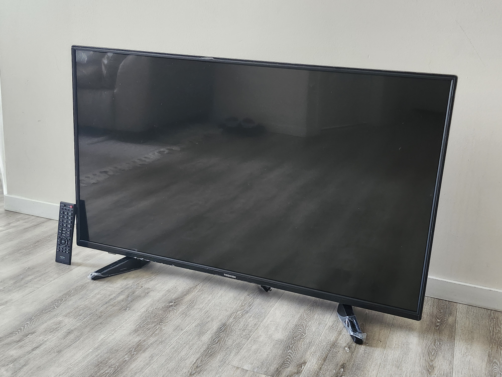 Toshiba 43"in LED TV