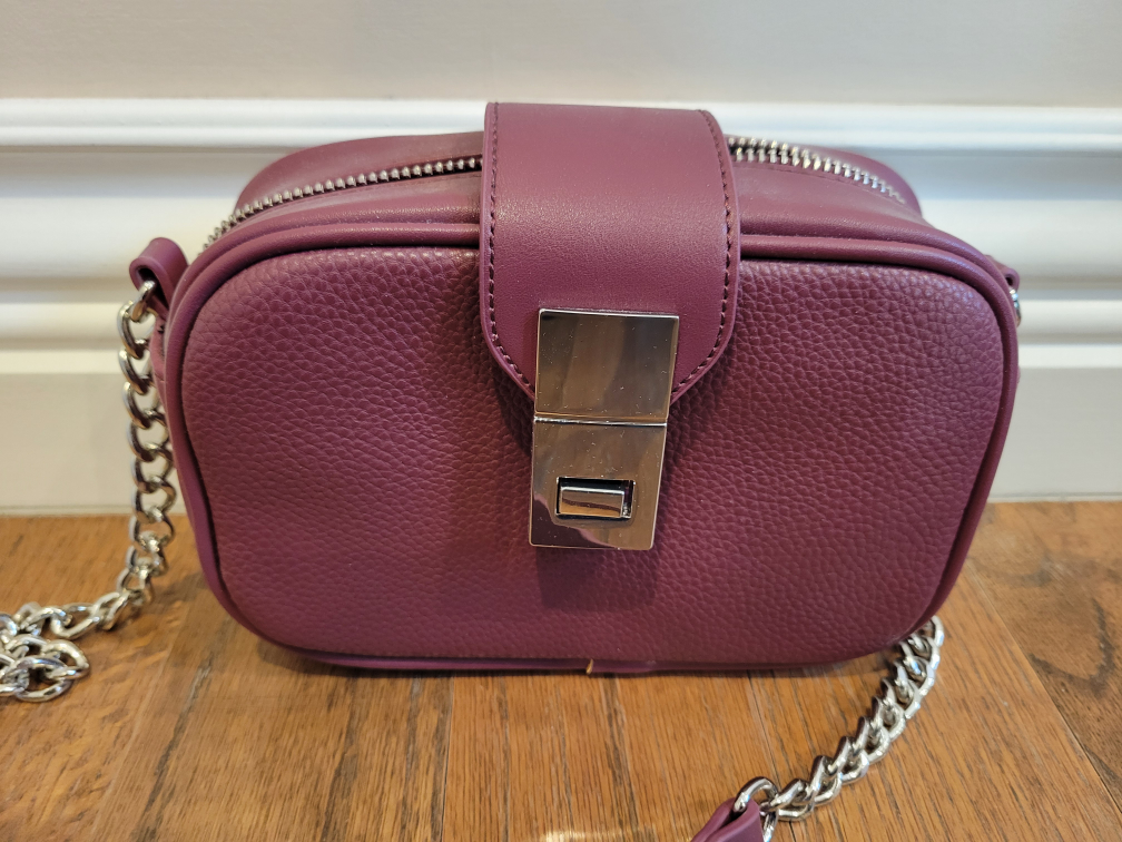 🏈 Brand New Small Crossbody Bag (Burgundy) Addition Elle image indicator(5)