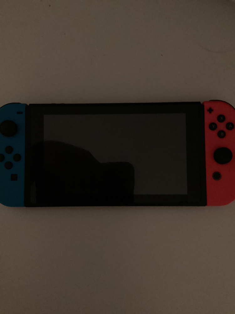 Nintendo Switch(read description for more info) - photo 5