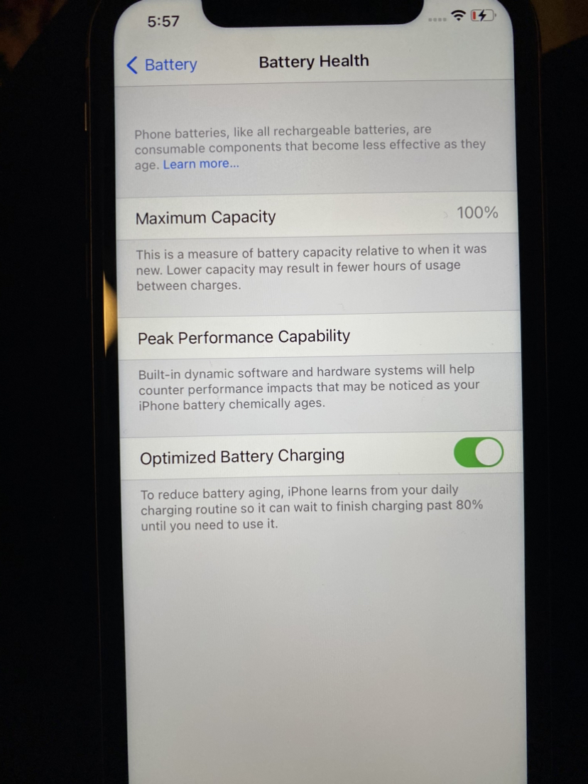 iPhone 11 - photo 4