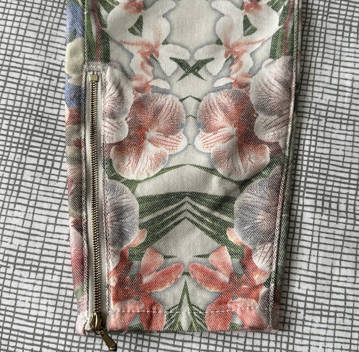 7 For All Mankind Floral jeans size 26 - photo 4