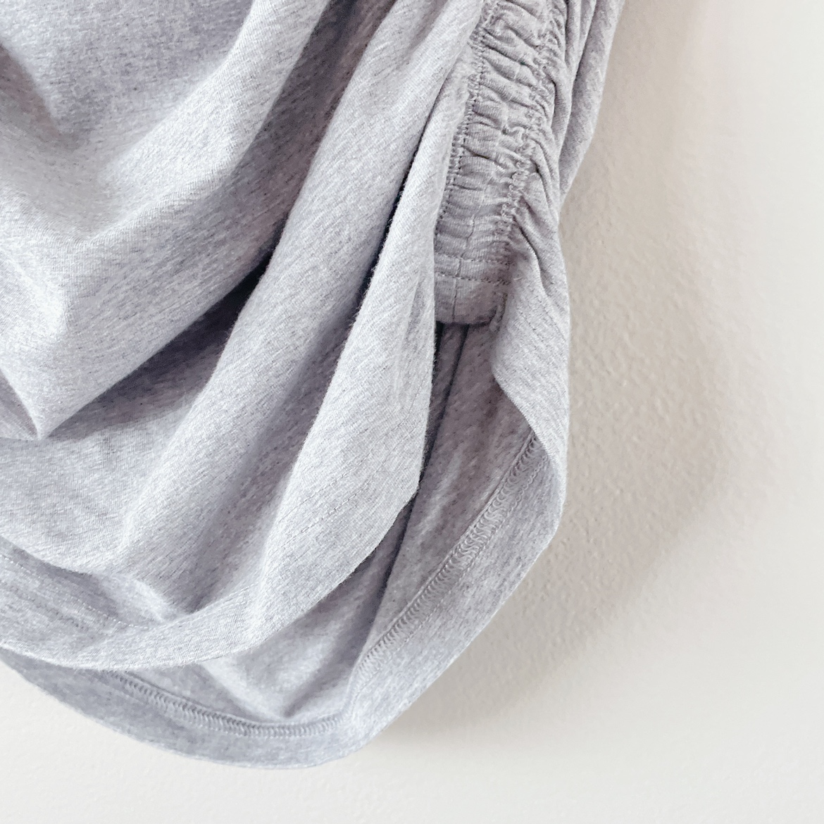 TNA Aritzia Chill Malibu skirt         grey women’s medium image indicator(3)