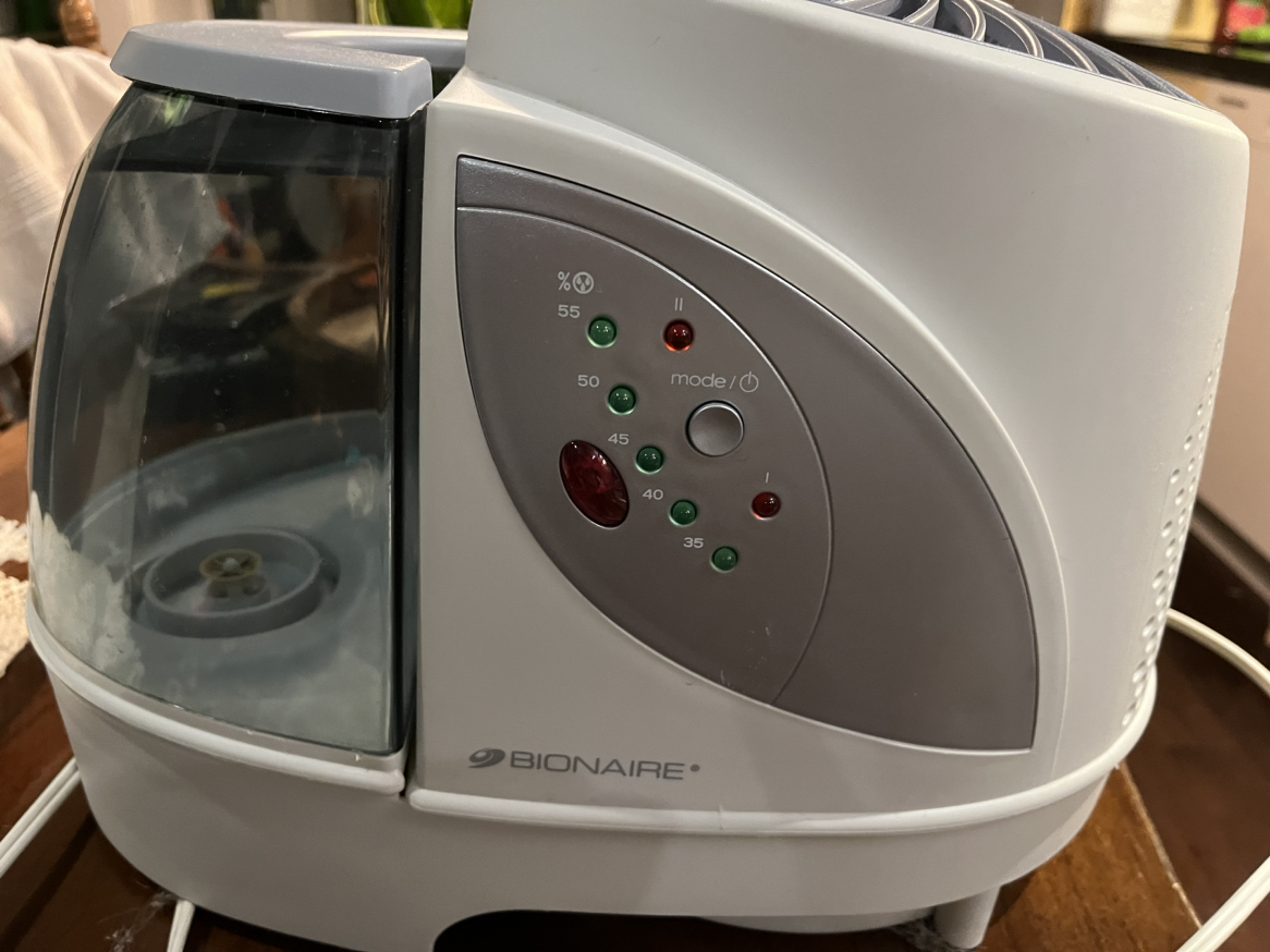 Large cool mist humidifier with fan thumbnail