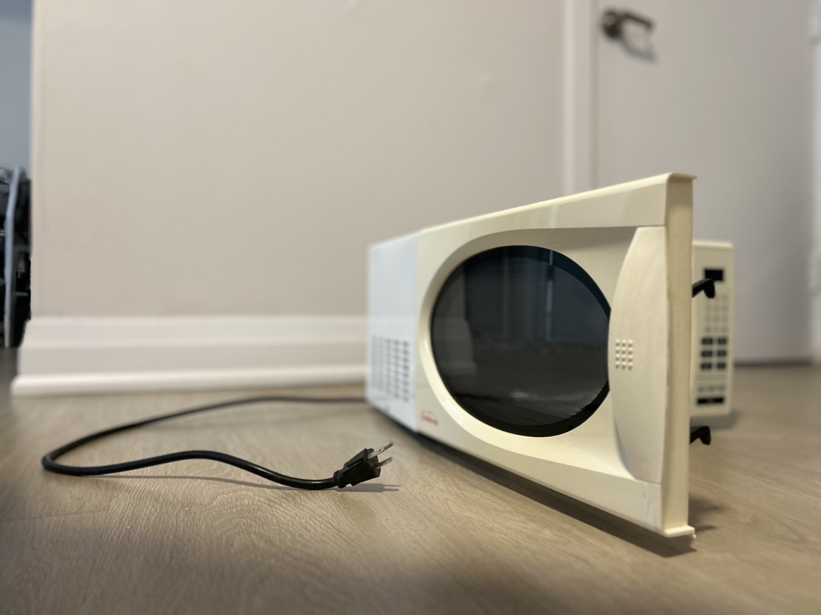 Microwave - photo 2