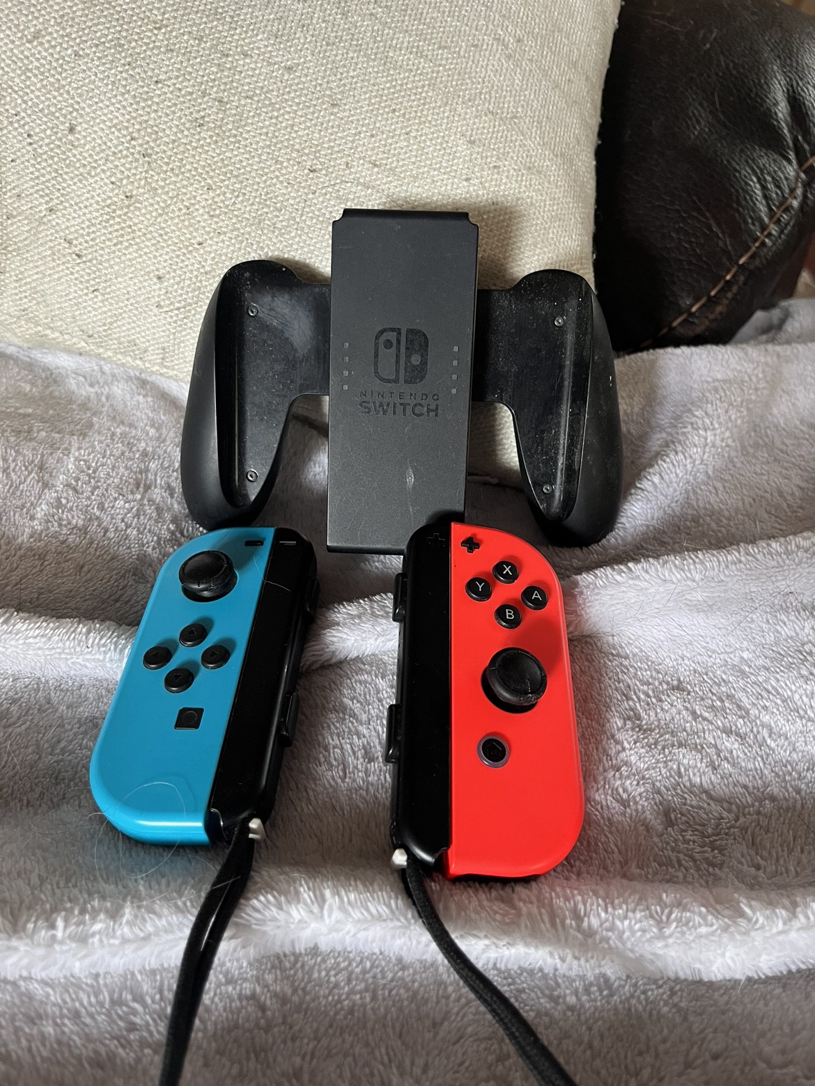 Nintendo Switch - photo 3