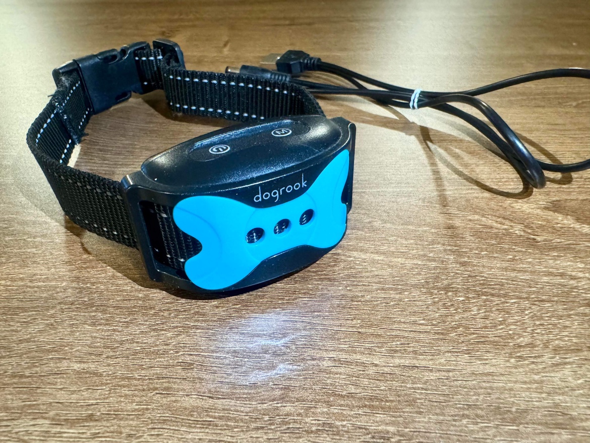 No-shock Anti Bark Training Collar thumbnail