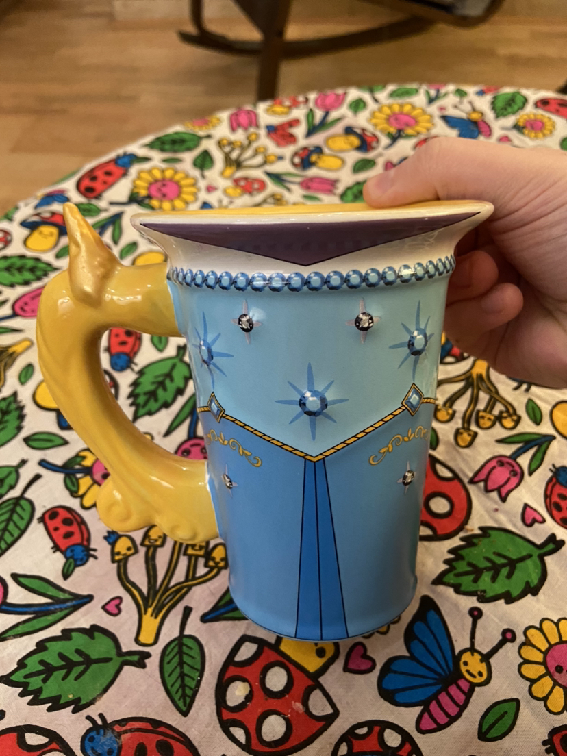 Disney Blue Dress/Pink Dress mug, now discontinued - photo 2