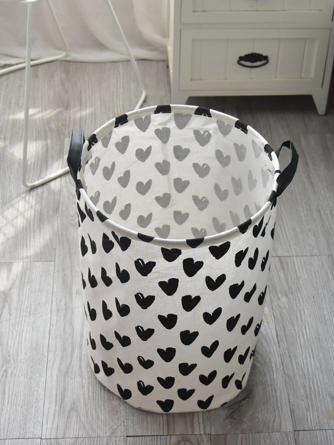 Heart Print Laundry Basket - photo 2