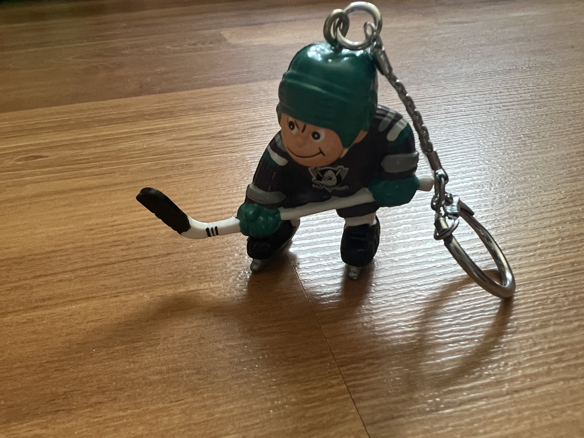 Vintage Mighty Ducks Keychain thumbnail