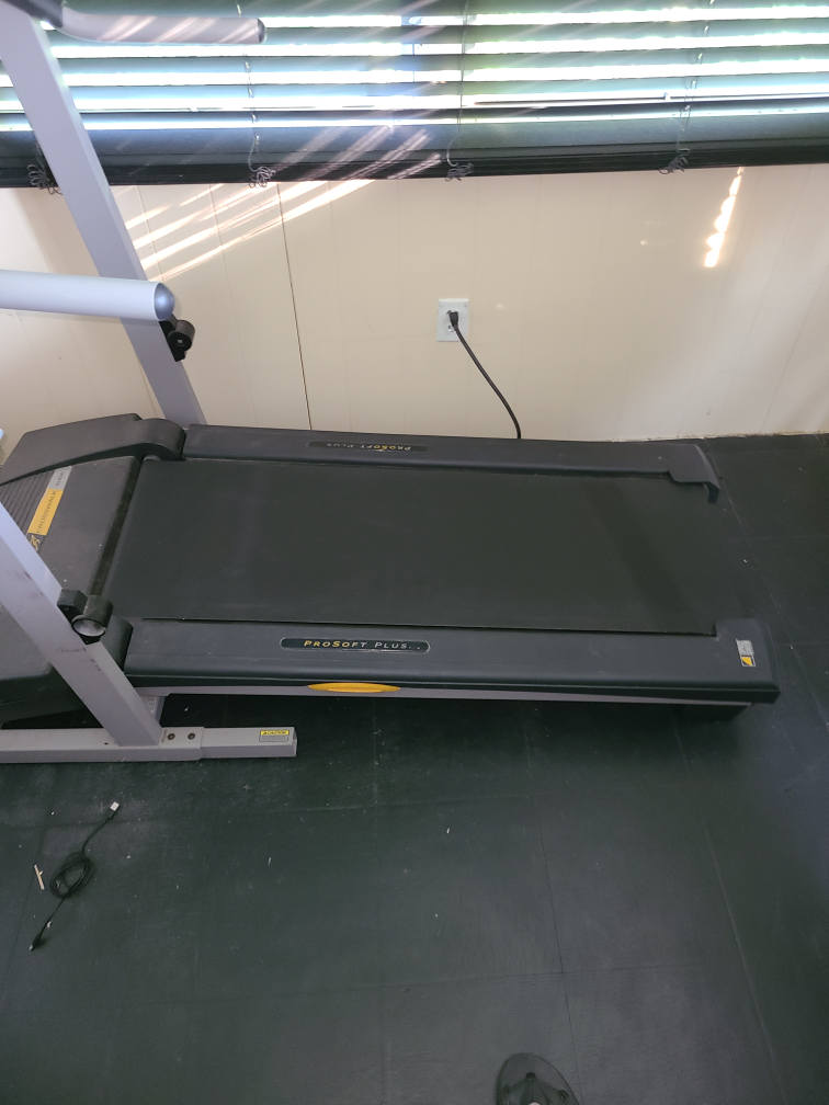 Treadmill - photo 4