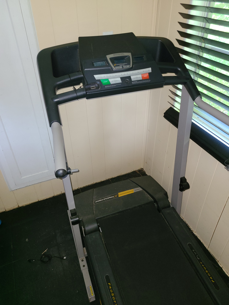 Treadmill - photo 5