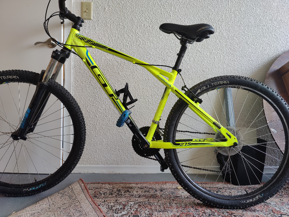 GT Mountain Bike the Aggressor (model 275) - photo 2