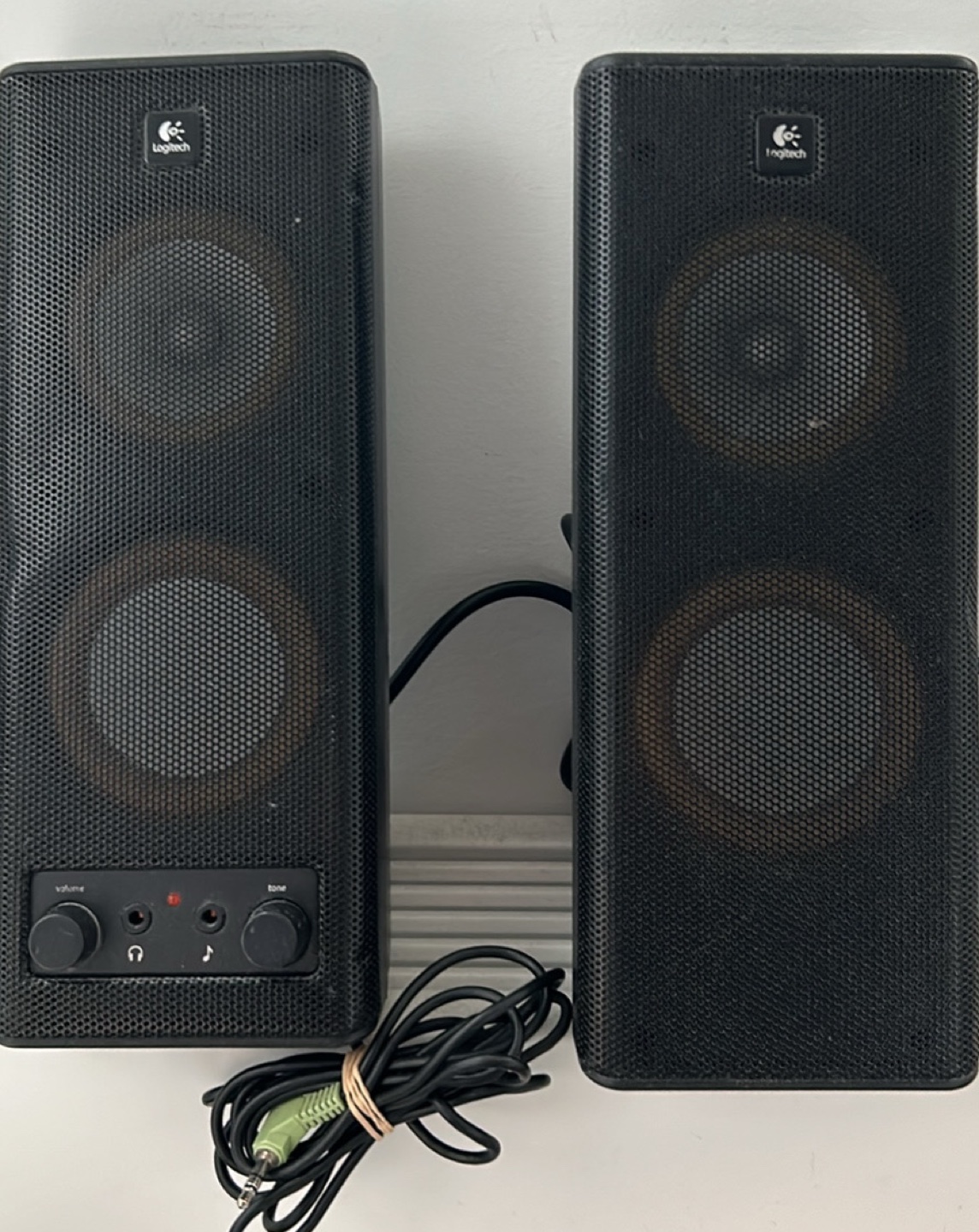 🥕Logitech PC Multimedia Speakers (model: S-0264A)