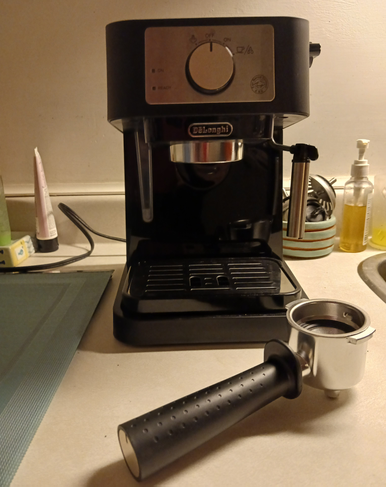 de'Longhi Stilosa Espresso Coffee Machine 🏈 thumbnail