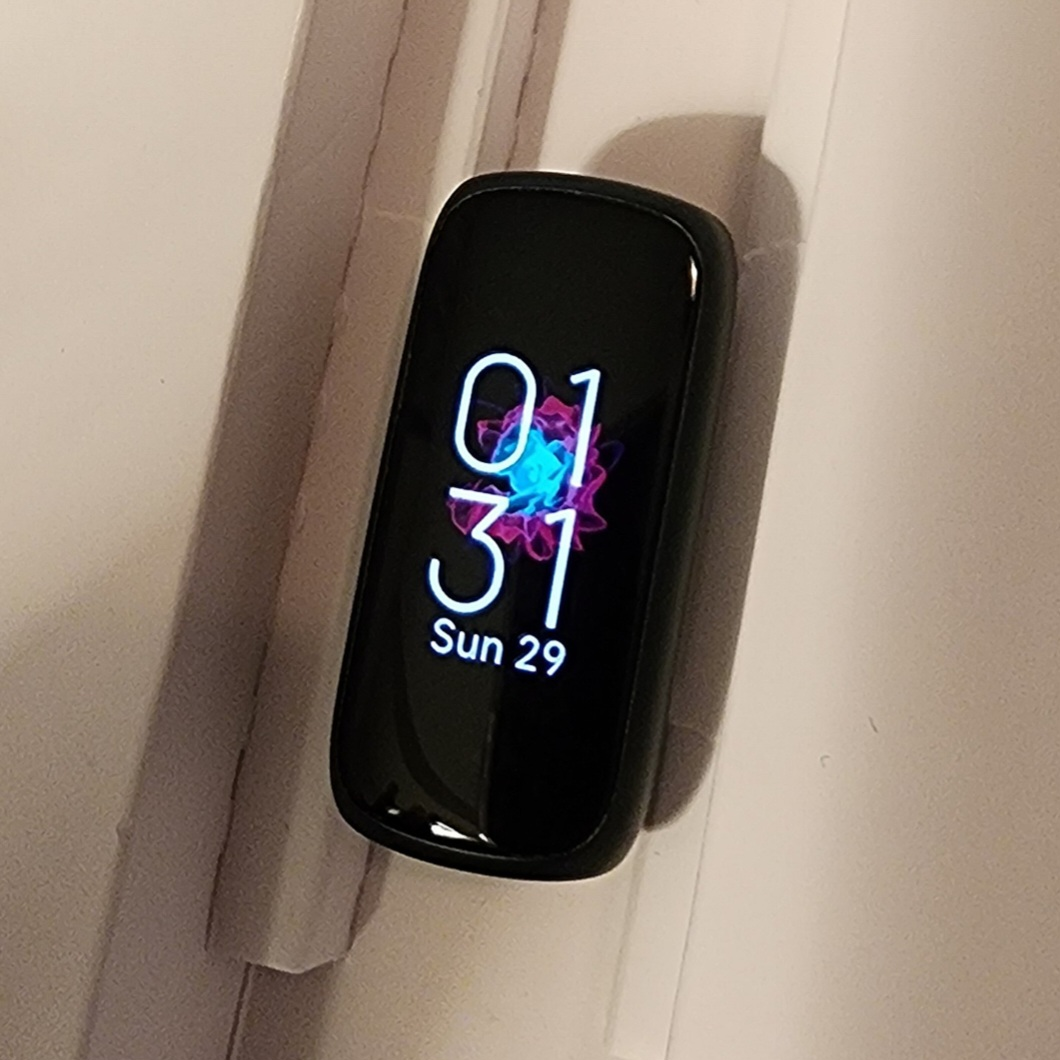 FitBit Luxe - photo 5