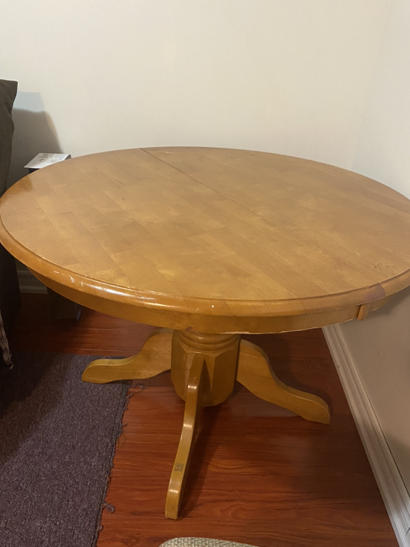 Extendable dining table 42”x42”