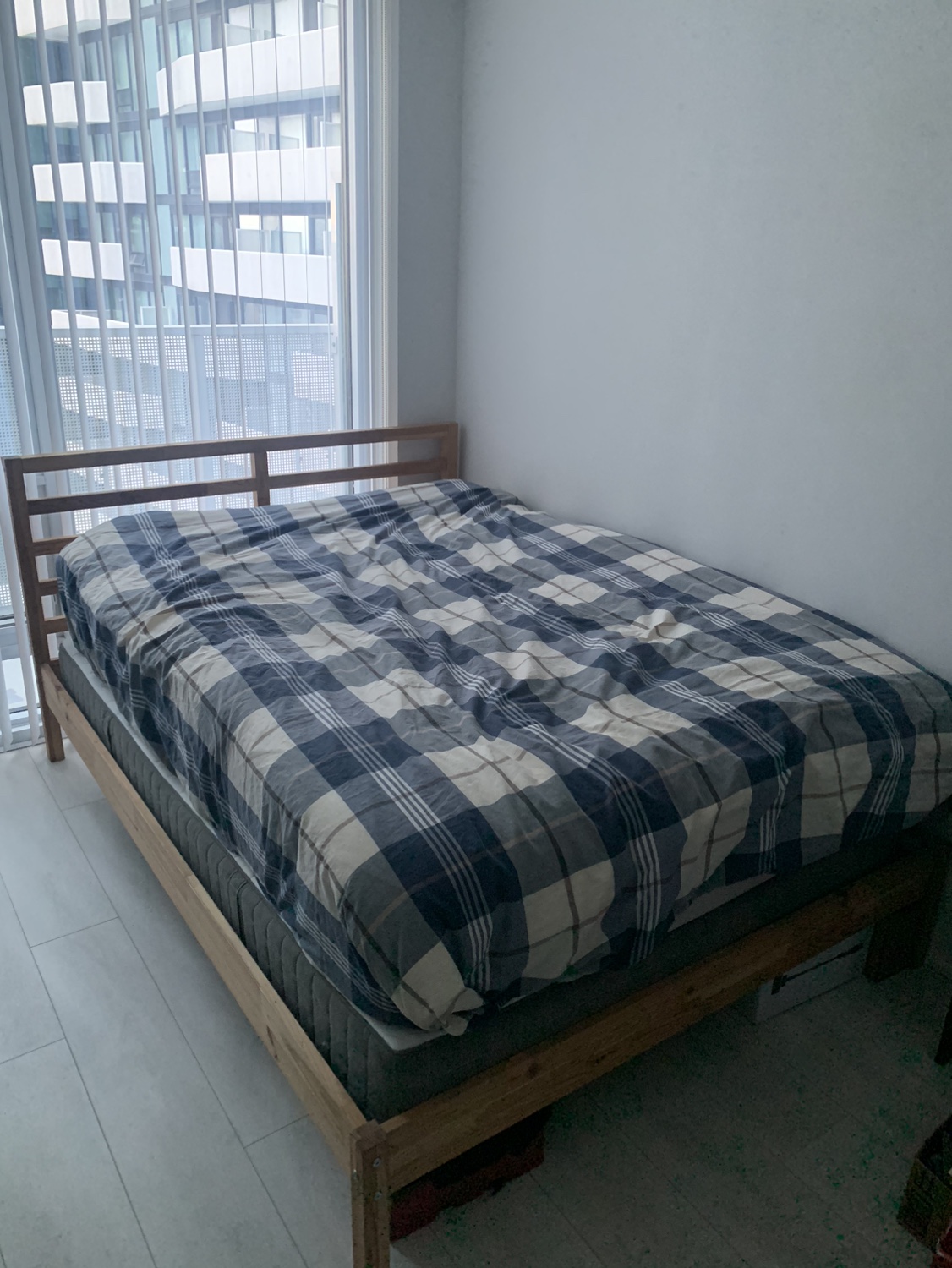 Full Sized IKEA - TARVA bed frame 🥕 thumbnail