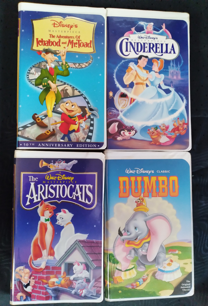 DISNEY VHS MOVIE COLLECTION - 10 MOVIE LOT image indicator(2)