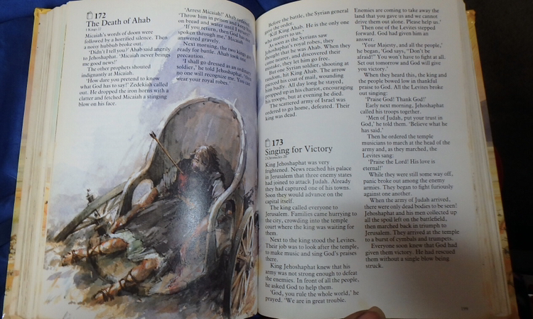 The Children's Bible Book - photo 5