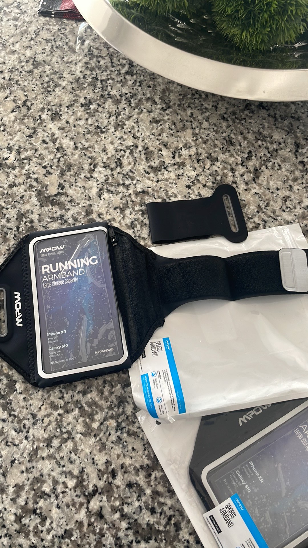 2 Runnin arm bands - photo 3