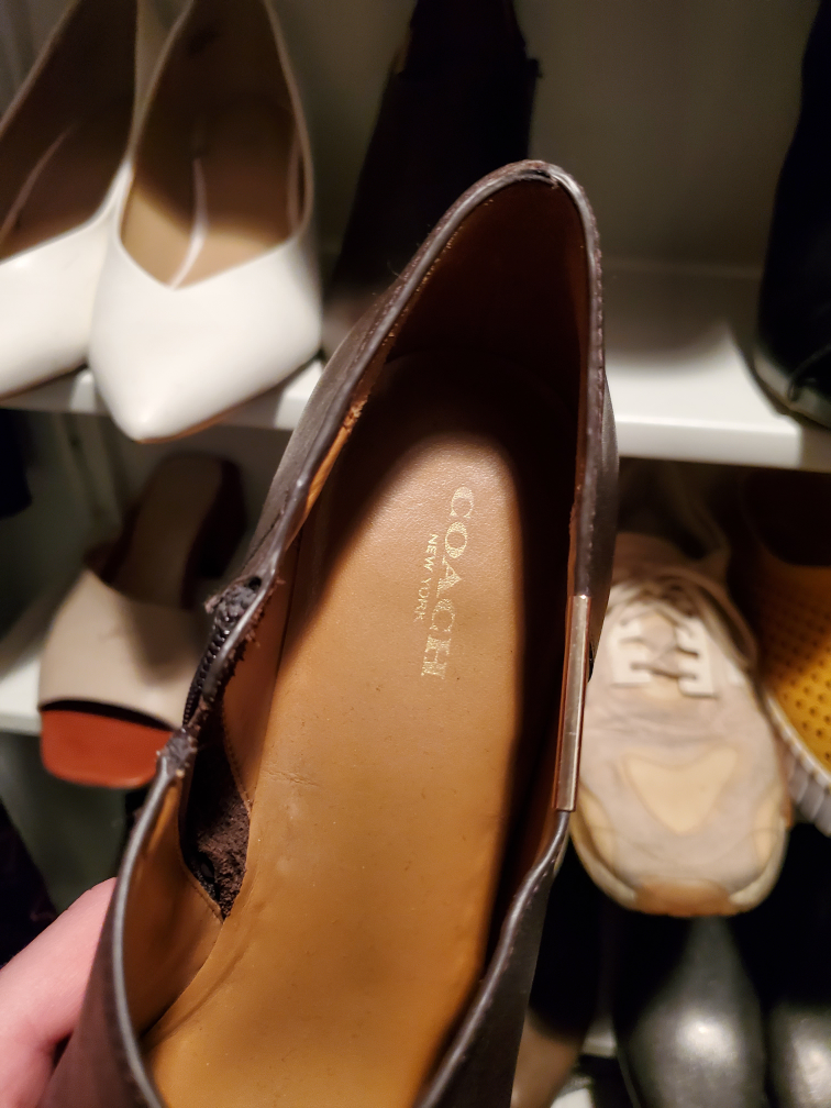 Coach brown leather heels image indicator(2)