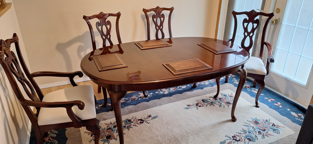 Dinning Table - photo 4