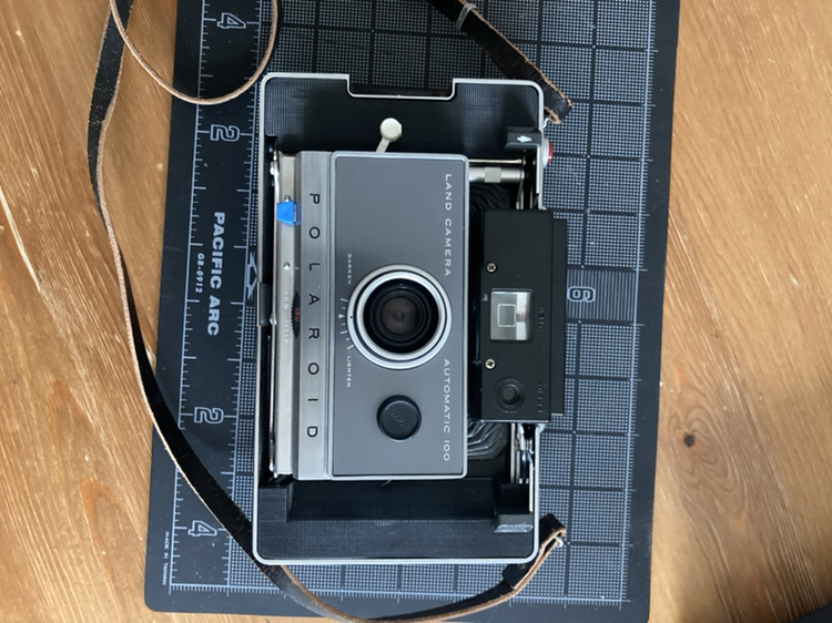 Working Polaroid automatic 100 land camera - photo 5