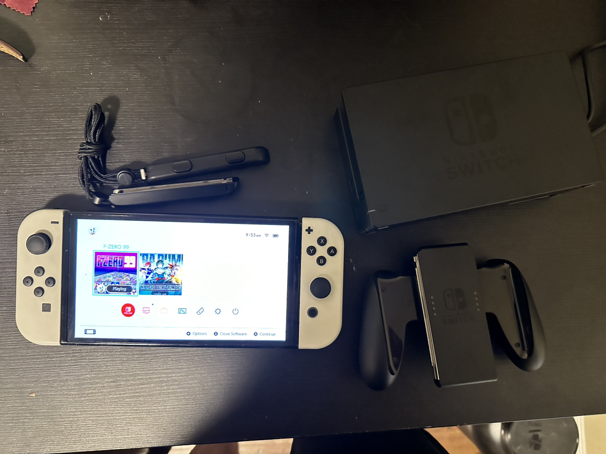 Nintendo Switch Oled - photo 3