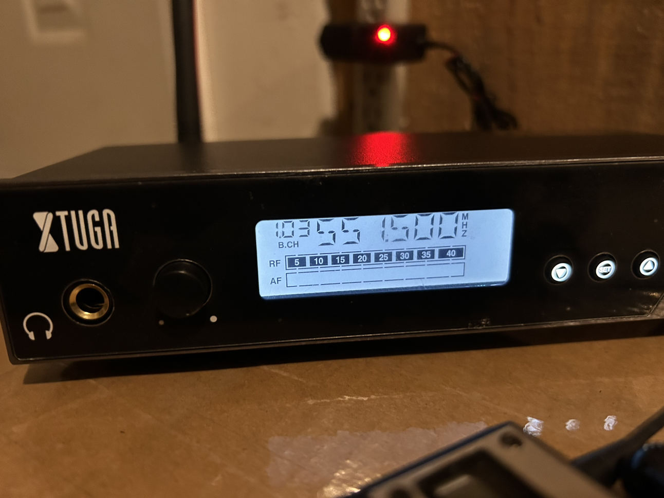 XTUGA  In Ear Monitor Wireless System Stage Monitor Return - photo 3