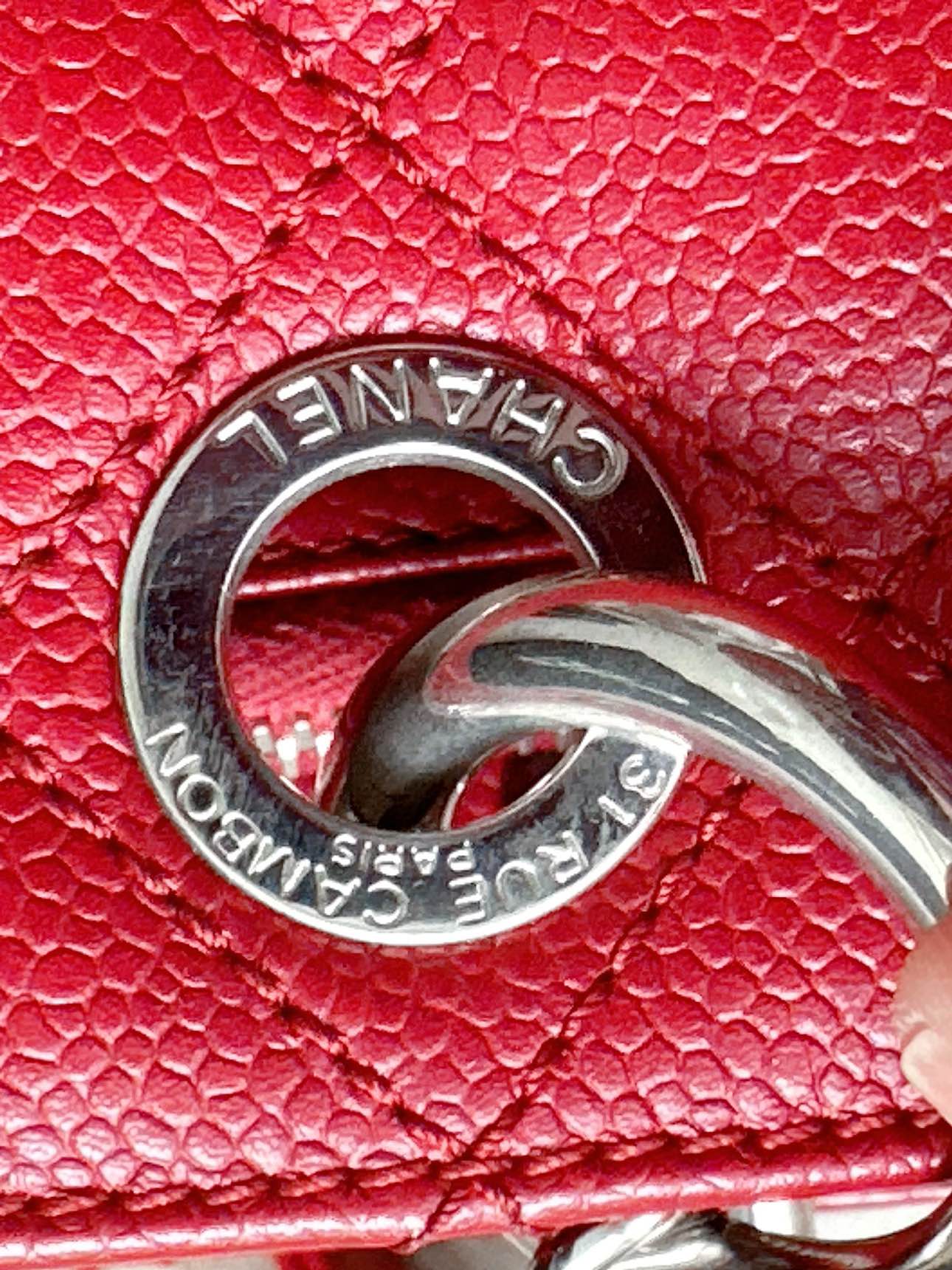 Chanel caviar GST tote with silver hardware image indicator(10)