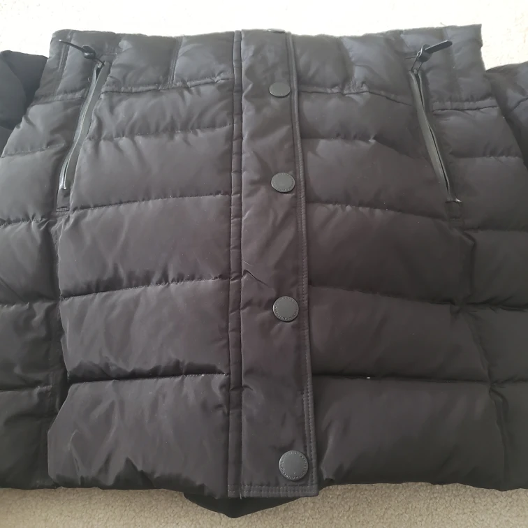 womans coat(made by Rudsak) image indicator(2)