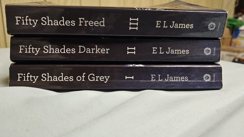 Fifty shades of grey - photo 2
