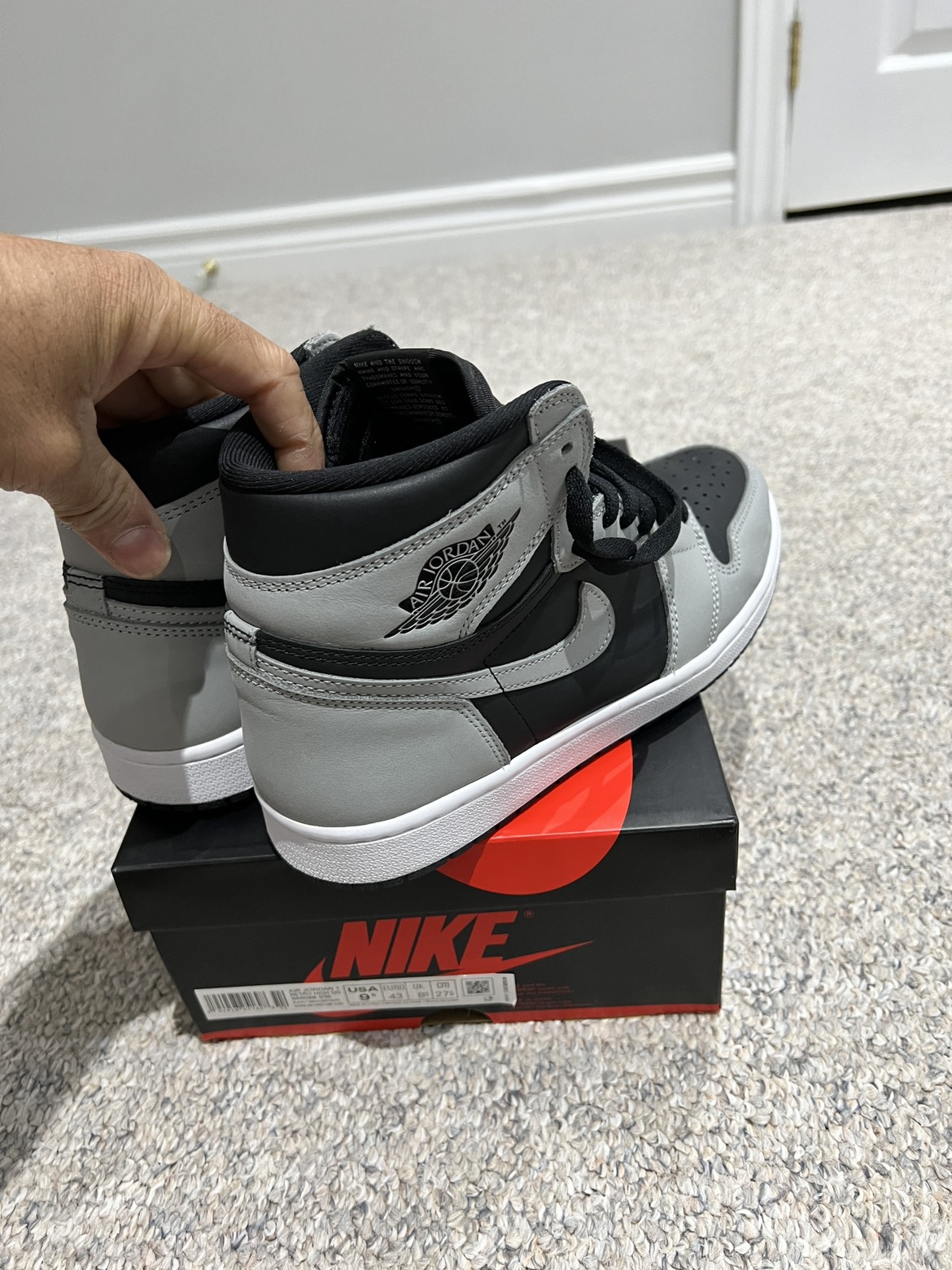 Jordan 1 shadow 2.0. Worn twice. OG all with reciept. - photo 4